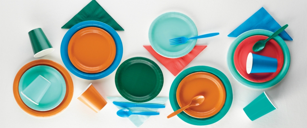 Kā trauku krāsa ietekmē mūsu noskaņojumu un ēdiena garšu?