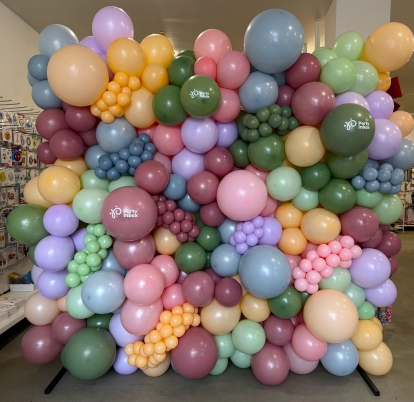 Balonu foto siena + NOMAS rāmis (2,2 x 2,2 m)