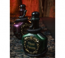 Dekoratīva pudele "Čūskas inde" 1