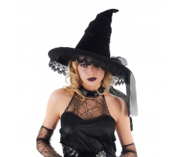 Raganas cepure dekorēta ar lenti 