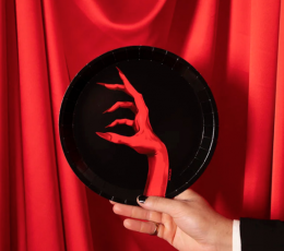 Šķīvīši "Vampīra roka" (6 gab./23 cm) 1 Šķīvīši "Vampīra roka" (6 gab./23 cm) 1