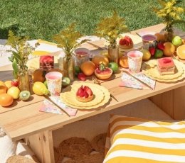 Šķīvji ziedu formā, dzelteni (8 gab./18 cm) 2