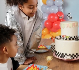 Uzkodu kociņi "Sacīkstes" (4 vnt.) 1