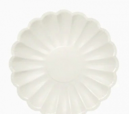 Ziedu šķīvji, balti (8 gab./18 cm)