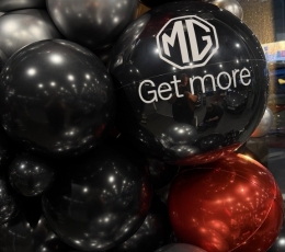 Индивидуальная наклейка на воздушный шар "MG Get More" 1