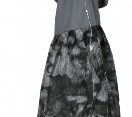 Интерактивная декорация «Нищий» (120 см) 3