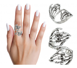 Кольцо «Рука скелета»