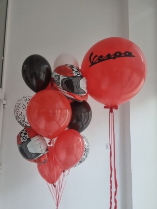 Рекламные шары с логотипом "Vespa''