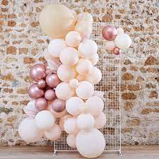 Воздушный шар гирлянда - арка «Сделай сам», персик - розово - золото, с декоративными листьями (70 шаров)